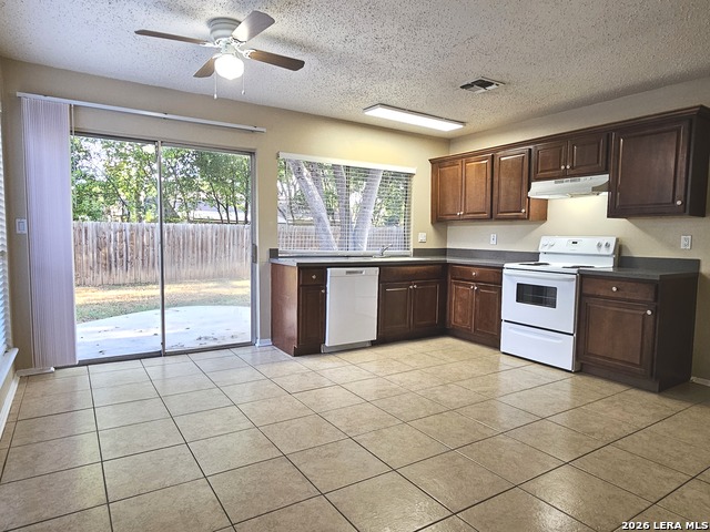 6707 Spring Forest St Property Photo 5