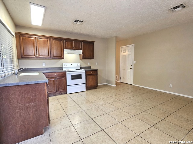 6707 Spring Forest St Property Photo 6