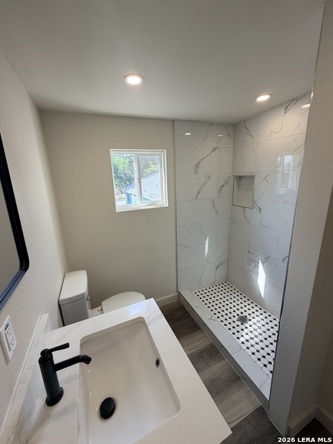 108 Beatrice Ave Property Photo 5
