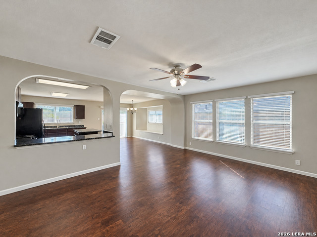 10443 Pine Glade Property Photo 9