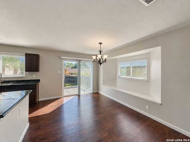 10443 Pine Glade Property Photo 11
