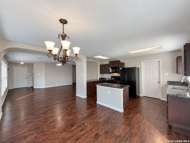 10443 Pine Glade Property Photo 15