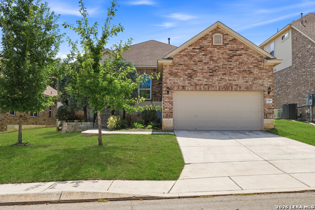 1906 Lindal Pointe Property Photo 1