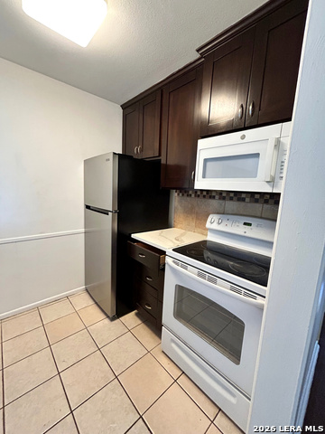 223 W Silver Sands Dr Property Photo 6