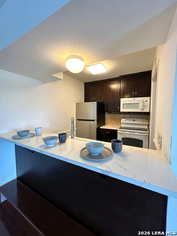 223 W Silver Sands Dr Property Photo 8