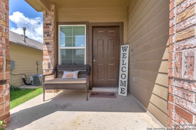 4263 Busbee Fld Property Photo 6