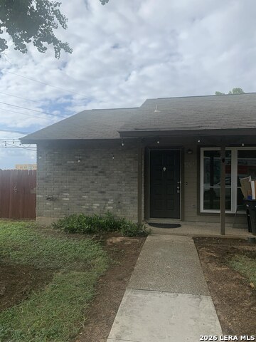 5207 Gawain Property Photo 1