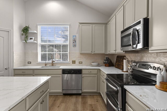 7627 Mission Smt Property Photo 16