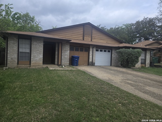 5319 Ashbury Dr Property Photo 1
