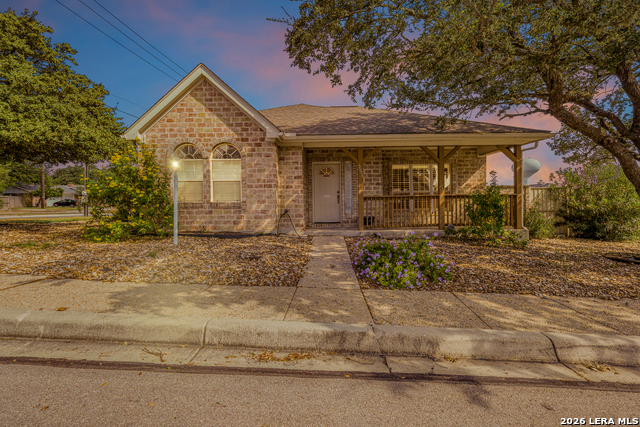 5903 Brook Fls Property Photo 1