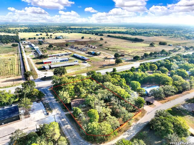 39 Chaparral Dr Off E Us Hwy 290 Property Photo 1