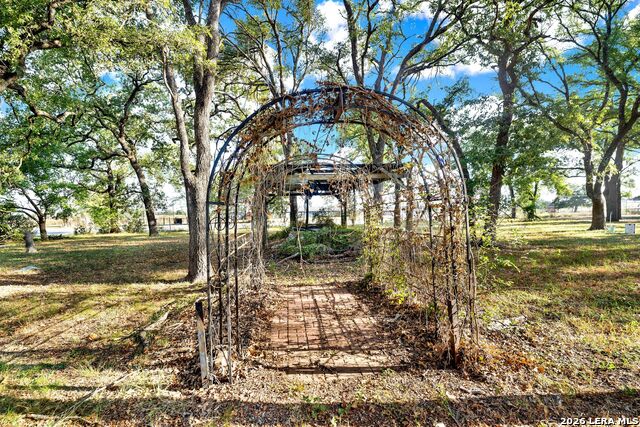 39 Chaparral Dr Off E Us Hwy 290 Property Photo 7