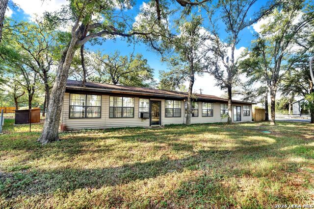 39 Chaparral Dr Off E Us Hwy 290 Property Photo 9