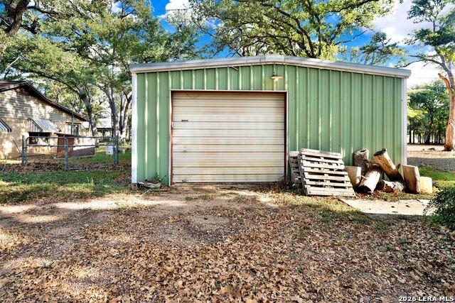 39 Chaparral Dr Off E Us Hwy 290 Property Photo 11