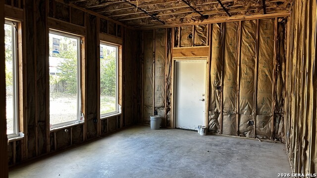106 Rawe Ave Property Photo 6