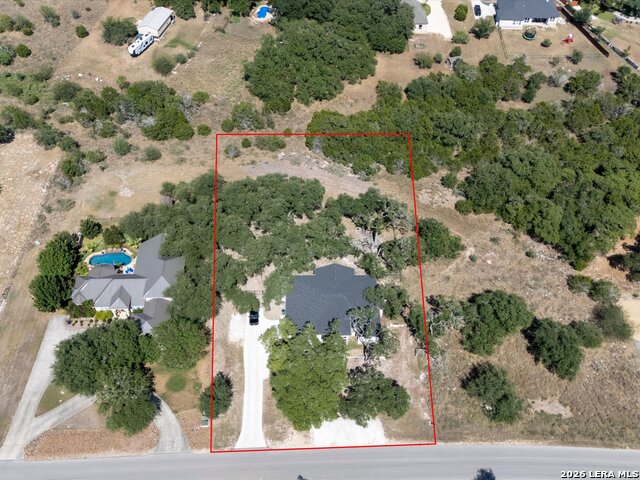 210 Falling Hls Property Photo 6