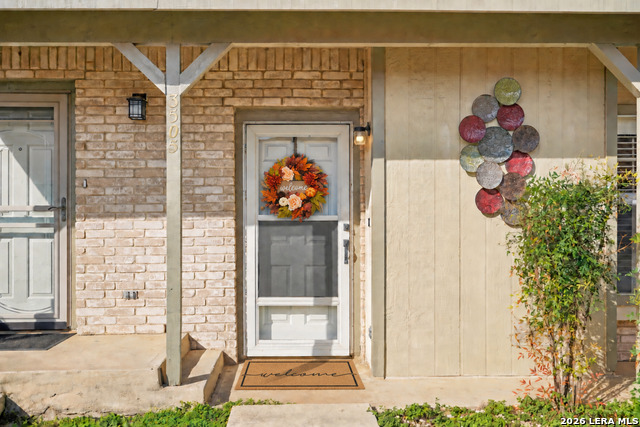 7880 Micron Dr Property Photo 1