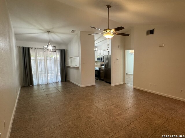 127 Whisper Way Property Photo 3