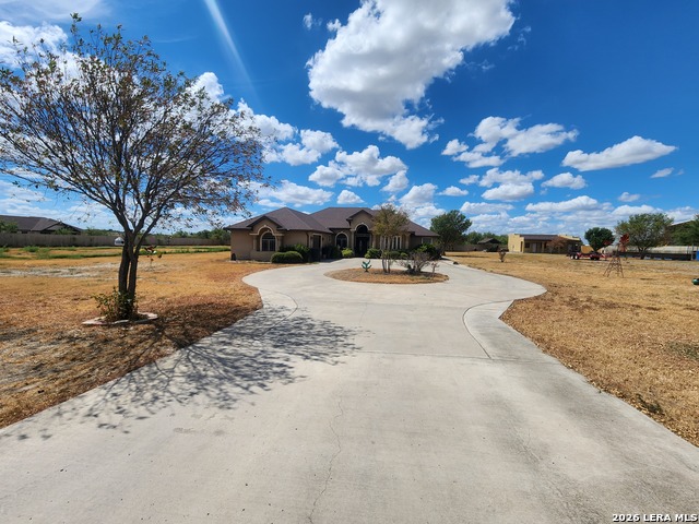 210 County Road 237 Property Photo 3