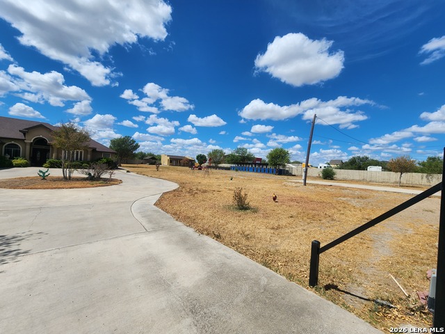 210 County Road 237 Property Photo 12