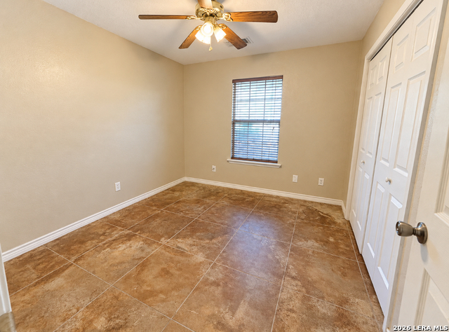 2152 Pershing Cir. Property Photo 10