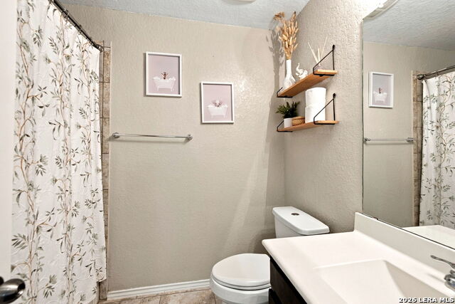 9814 Marbach Bnd Property Photo 26