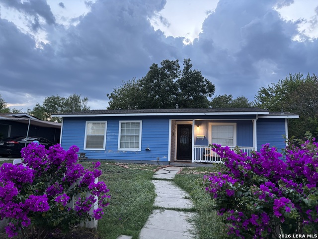 127 WOLEY DR Property Photo 1