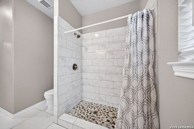 8116 Ventura Blvd Property Photo 15