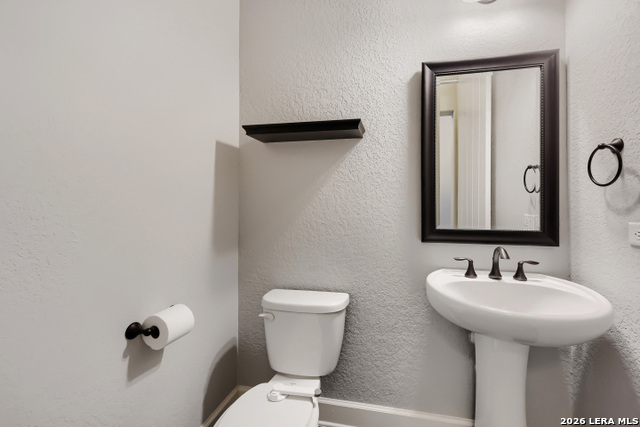 28815 Throssel Ln Property Photo 15