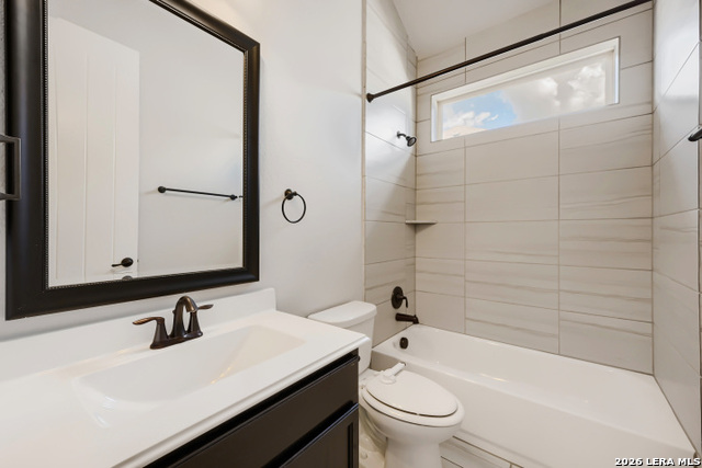 28815 Throssel Ln Property Photo 22