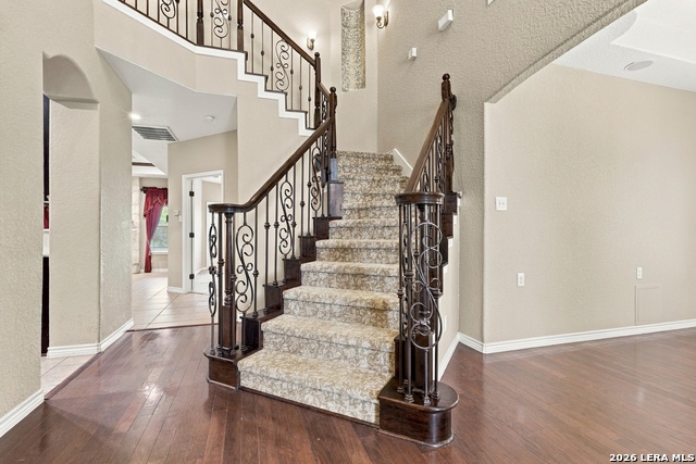 9590 Dunstable Property Photo 3