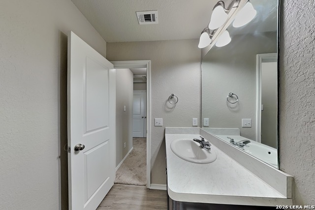 5202 Everett Loop Property Photo 14