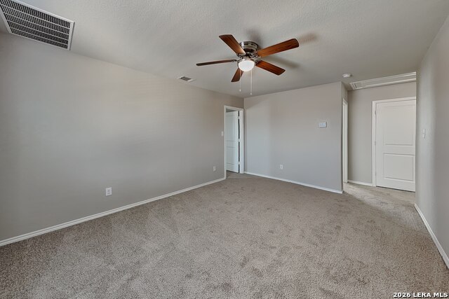 5202 Everett Loop Property Photo 16