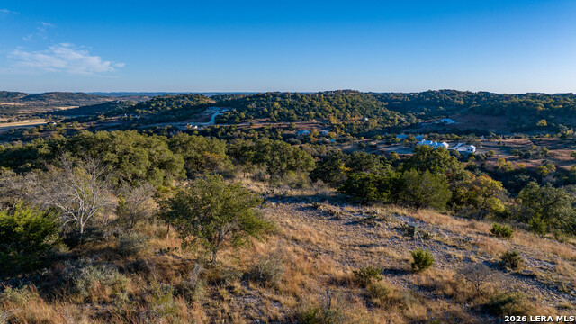 259 Lookout Pt Property Photo 8