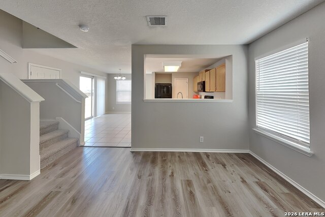 16102 Ambush Grove Property Photo 2