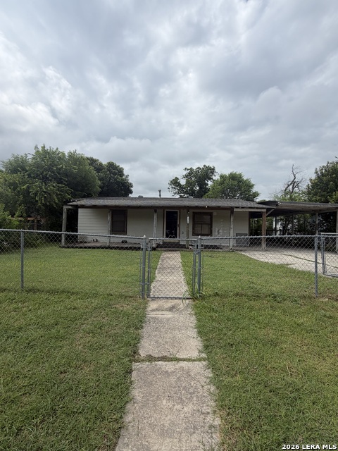 1210 W Gerald Property Photo 1