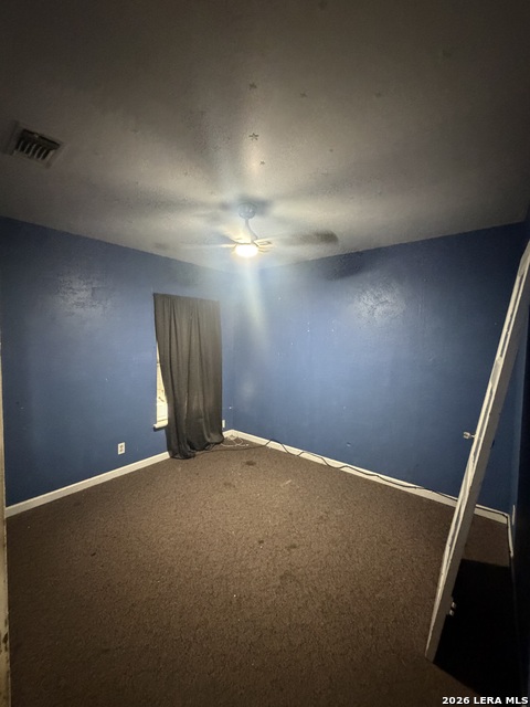 1210 W Gerald Property Photo 4