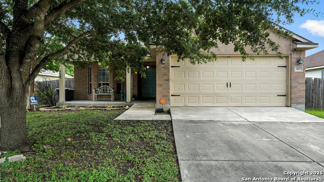 427 Roadrunner Property Photo 3