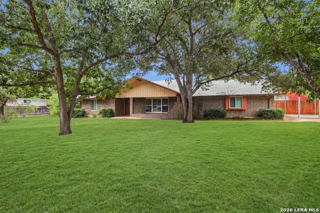 10422 Rocking M Property Photo 4