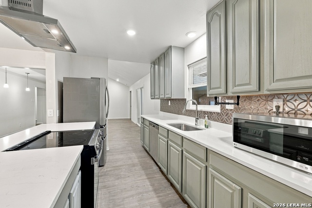10422 Rocking M Property Photo 11