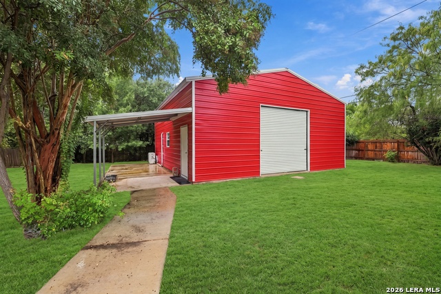 10422 Rocking M Property Photo 28