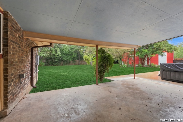 10422 Rocking M Property Photo 32