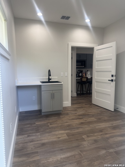 316 Pecan Property Photo 3