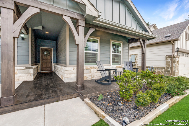 11820 Bloom Bend Property Photo 2