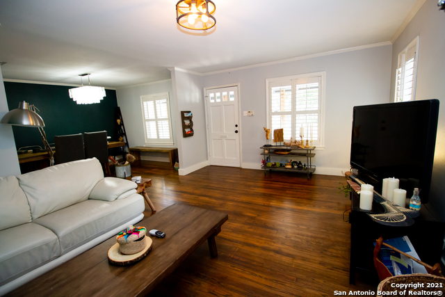 245 Calumet Pl Property Photo 5