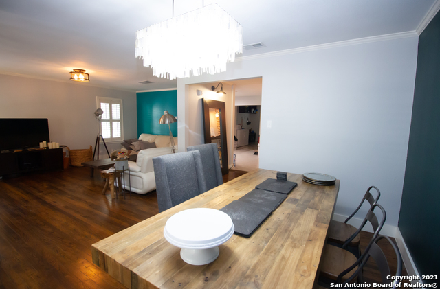 245 Calumet Pl Property Photo 8