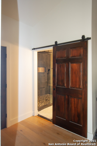 245 Calumet Pl Property Photo 22