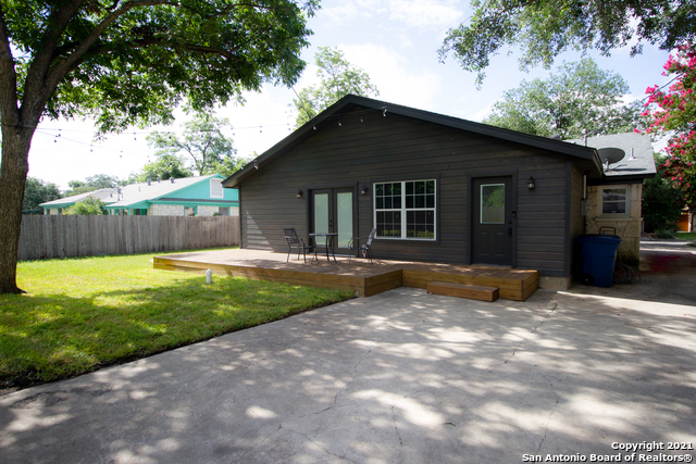 245 Calumet Pl Property Photo 32