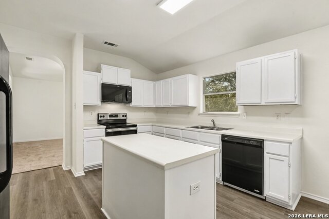 7314 Highland Lake Dr Property Photo 7