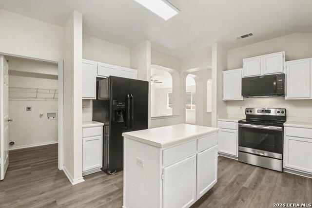 7314 Highland Lake Dr Property Photo 8